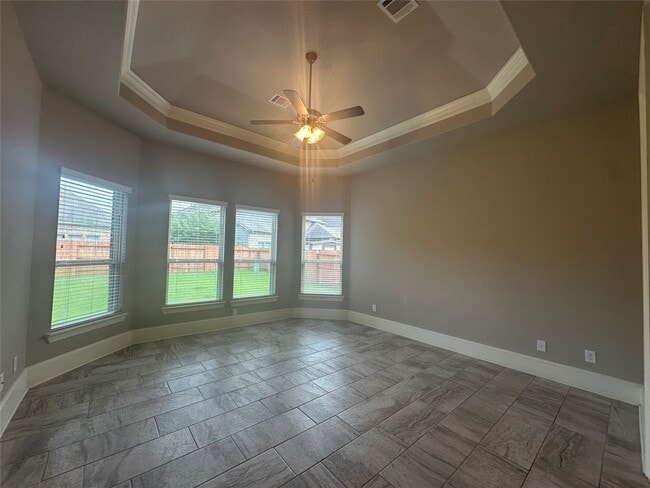 Building Photo - 14514 Fall Creek View Dr
