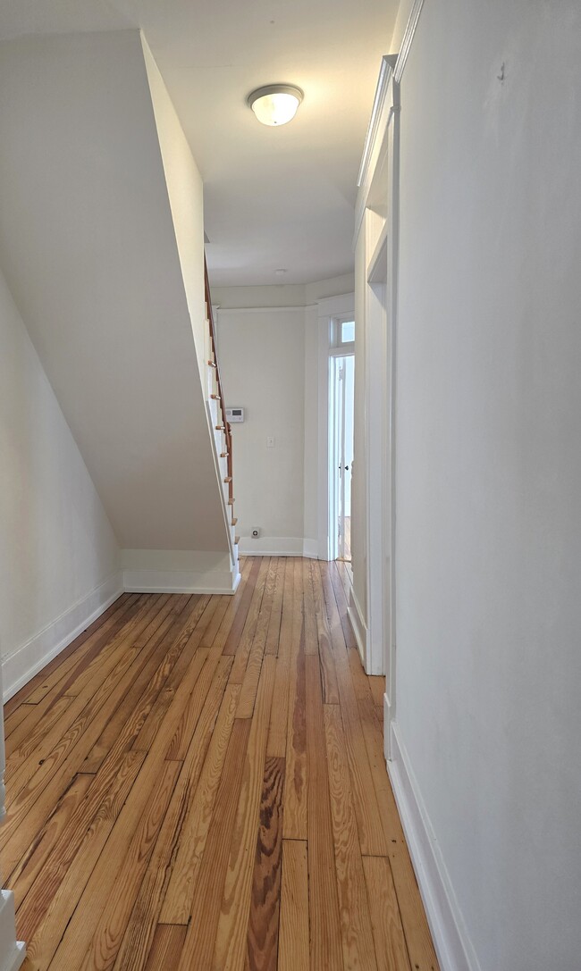 Building Photo - 1429 Stovall St