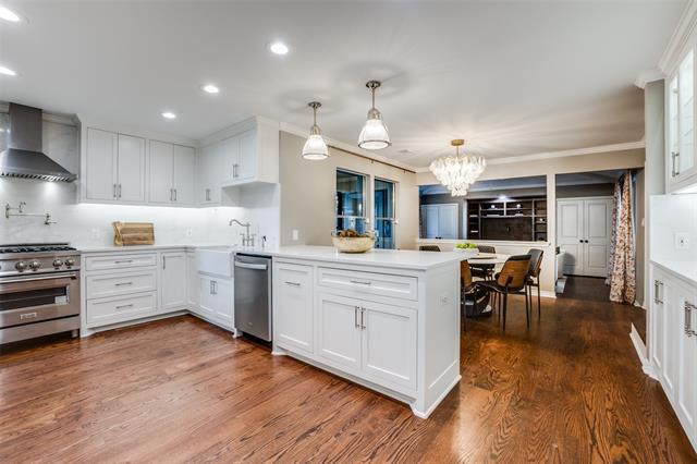 Building Photo - 15211 Meandering Way