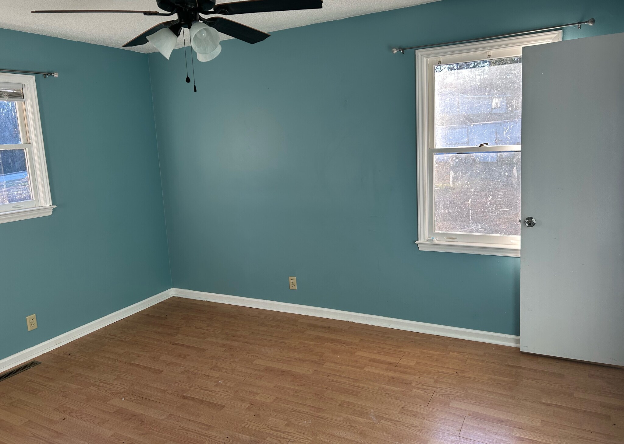 Building Photo - 1 Spring Cir