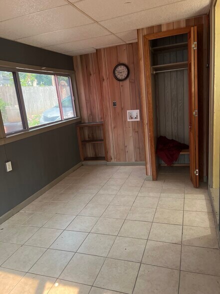 Laundry in the first floor - 1113 Orchard St
