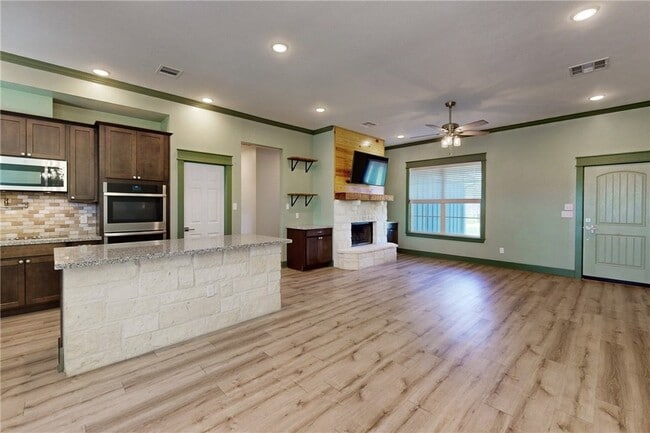 Building Photo - 12268 Cr 175