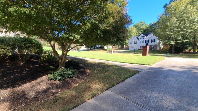 Building Photo - 70 Vinny's Terrace