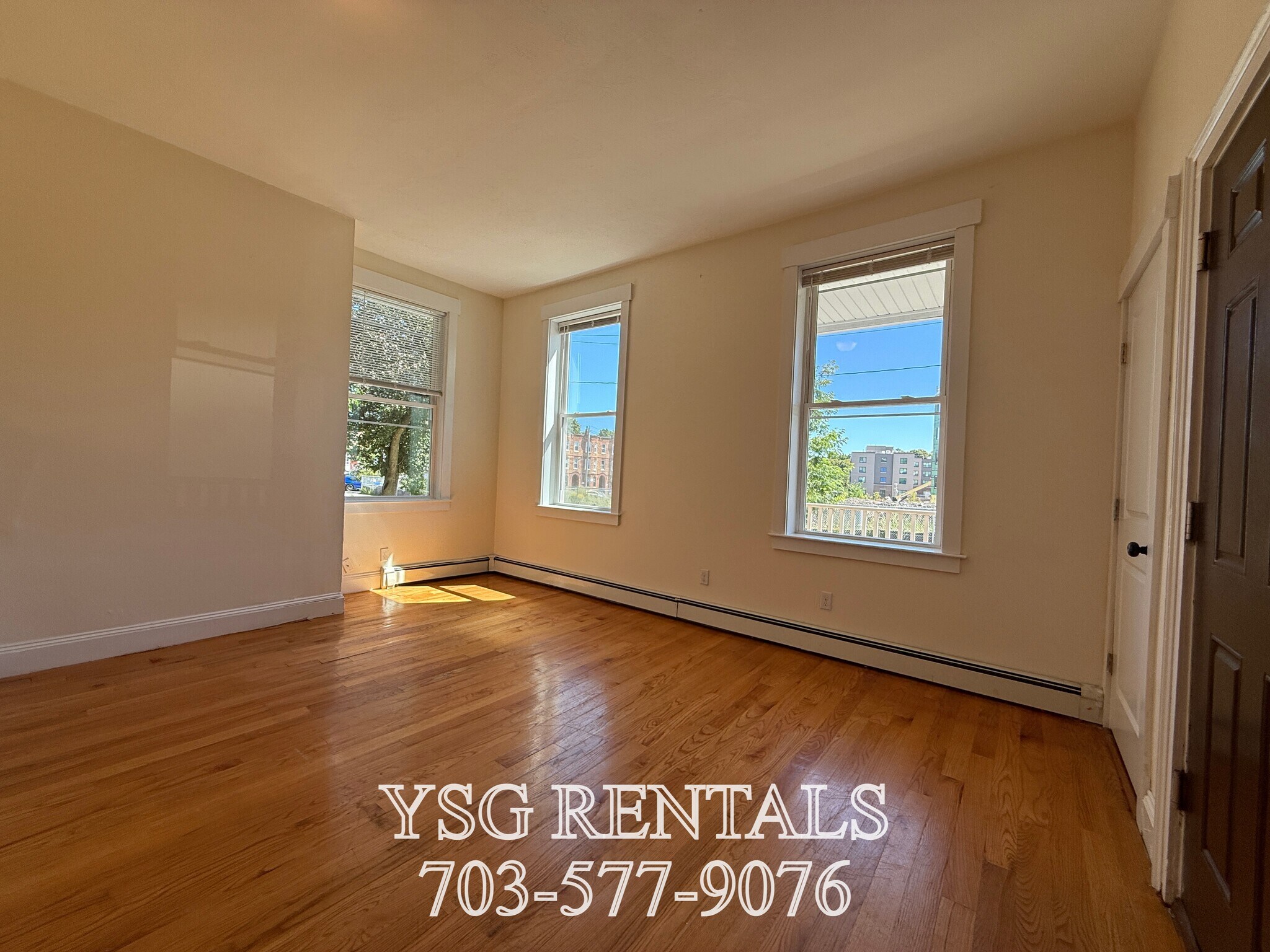 Building Photo - 17 Lambert Ave