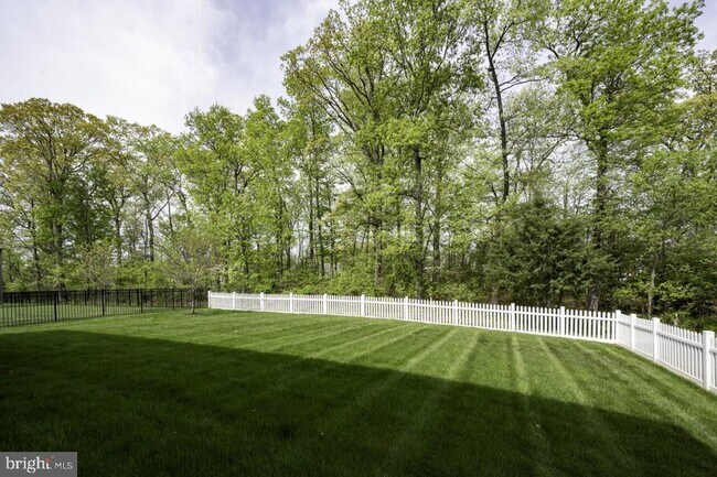 Building Photo - 40946 Munson Woods Pl