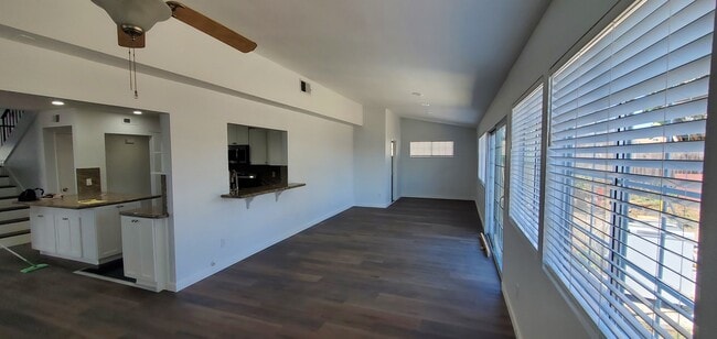 Building Photo - 2886 Cagayan Ave