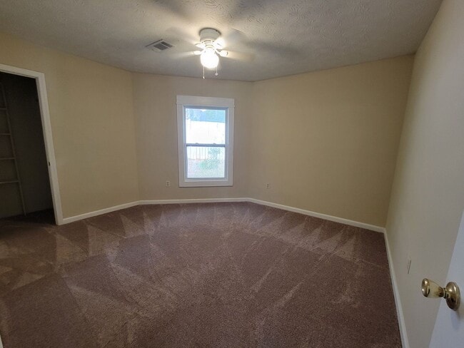 Building Photo - HALF OFF YOUR FIRST MONTH'S RENT!