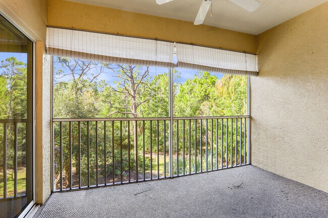 Building Photo - 9165 Celeste Dr