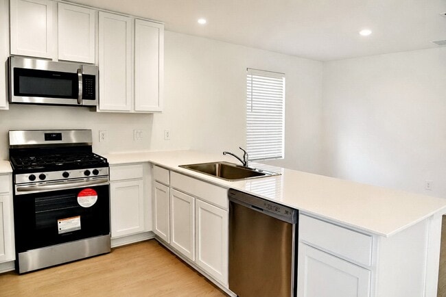 Building Photo - 14978 N Ascot Bend Cir