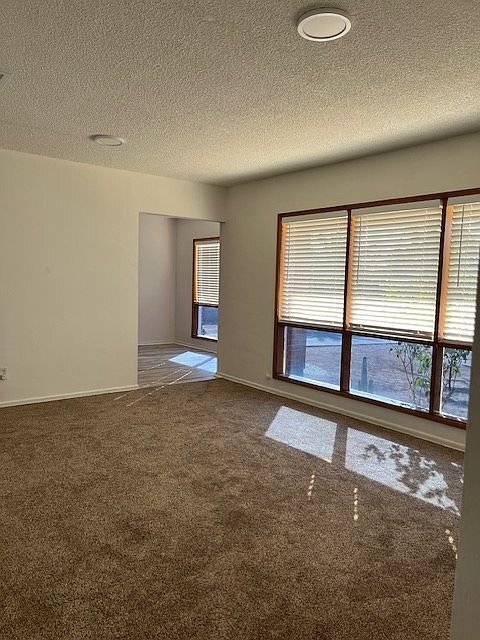 Building Photo - 6558 E Koralee Dr