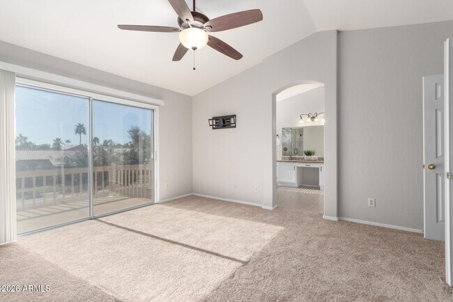 Building Photo - 3611 E Windmere Dr