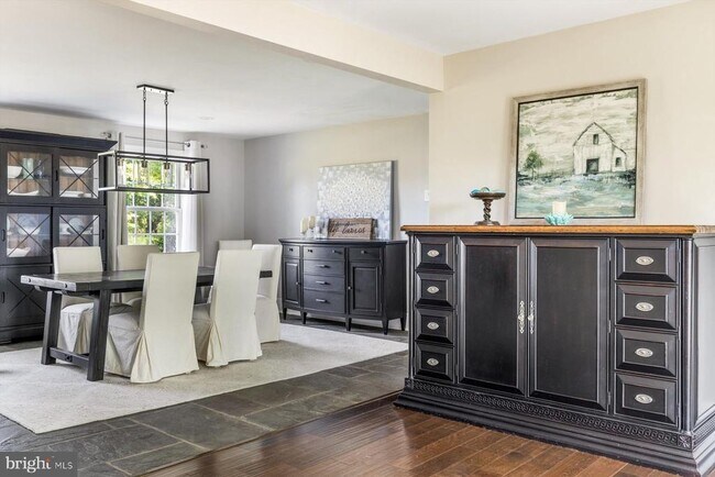 Building Photo - 4981 New Rd