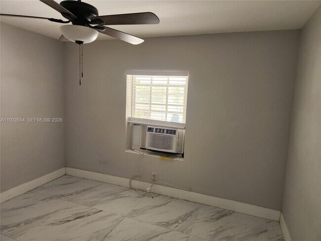 Building Photo - 342 E 46th St