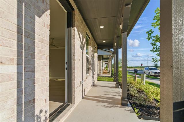 Building Photo - 2617 Tanager St