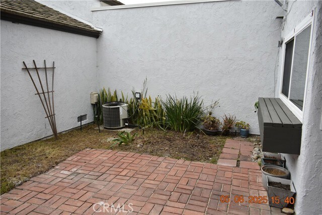 Building Photo - 12527 Fallcreek Ln