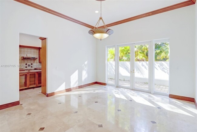 Building Photo - 8480 SW 98th St
