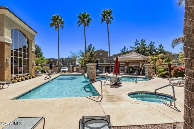 Building Photo - 18416 N Cave Creek Rd