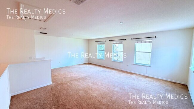 Building Photo - 4067 Knott Dr