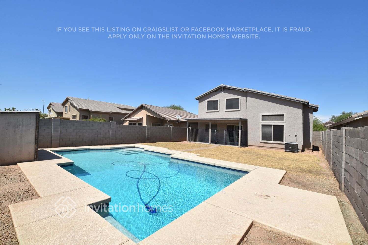 Building Photo - 5614 S 53rd Dr