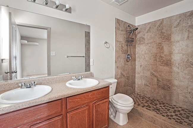 Building Photo - 12858 Hueco Hill Dr