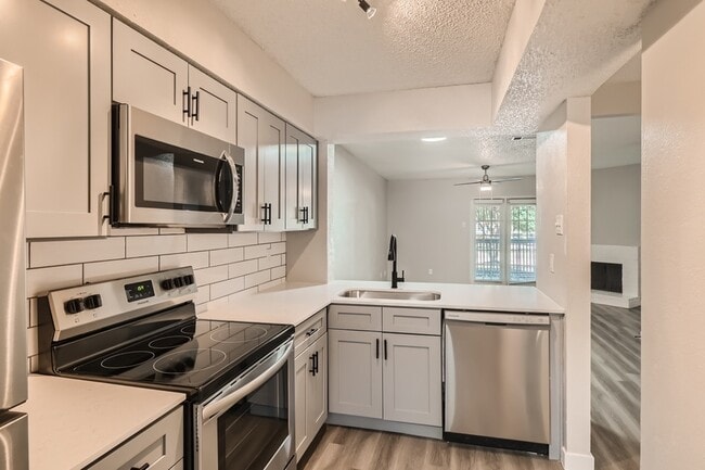 Building Photo - Rise North Arlington