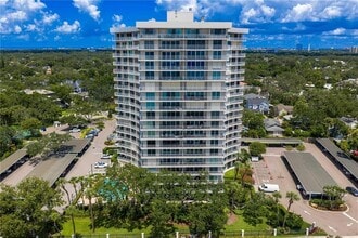 Building Photo - 2611 Bayshore Blvd