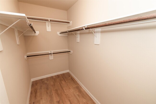 Building Photo - 3835 Cary Creek Dr