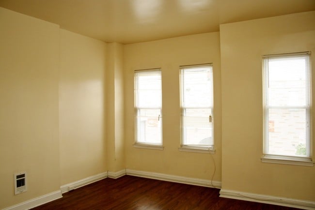 Building Photo - 205 N Luzerne Ave