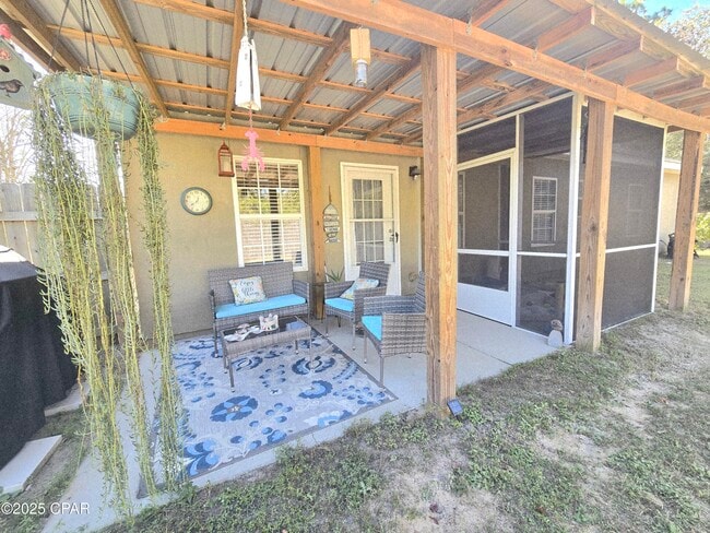 Building Photo - 13805 Flamingo Ave