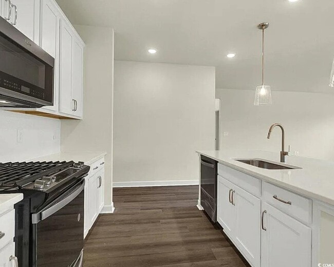 Building Photo - 1871 Villena Dr