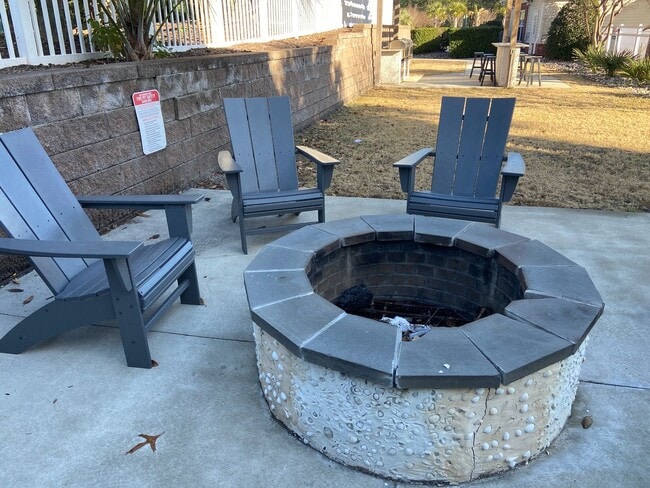 Building Photo - Beautiful Property in Bellingham Park!