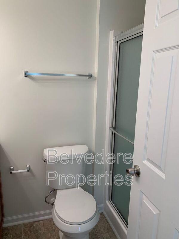 Building Photo - 105 Sommerwall Pl