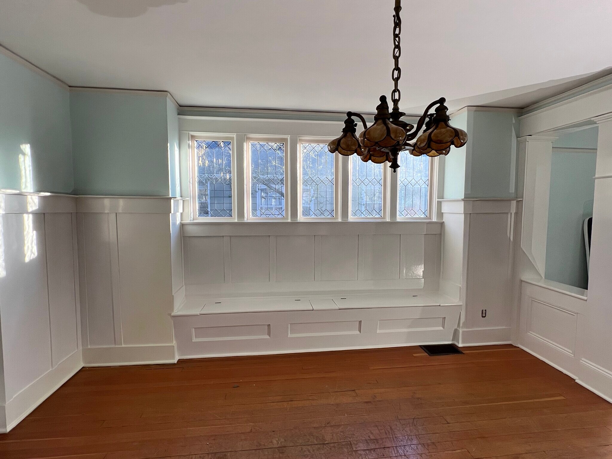 Building Photo - 1402 SE 32nd Ave