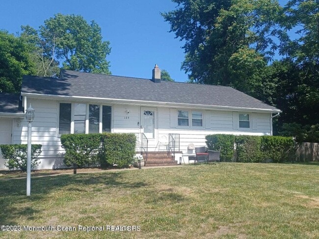 Primary Photo - 189 Whalepond Rd