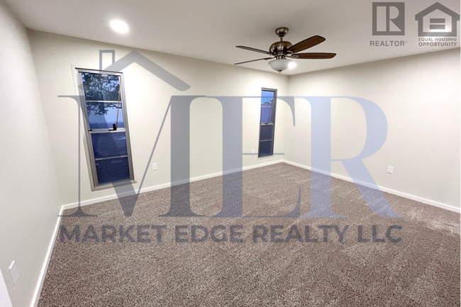 Building Photo - 2Bed/2Bath Home in 55+ Community in Sun Ci...