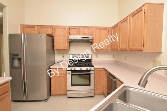 Building Photo - West Side - Rancho De Colinas- 3 Bed 2 Bath with Private Pool - Hillside & Mountain Views