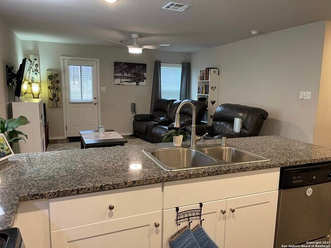 Building Photo - 5614 Tempest Ct