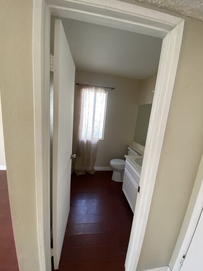 Building Photo - 16502 Mango Way