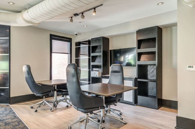 Building Photo - 599 John Carlyle St