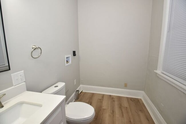 Building Photo - Price Reduced! 4 bedroom 2 story Single Family Home