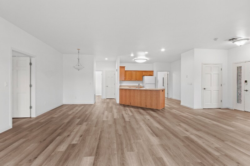 Building Photo - 2700 Saffron Pl