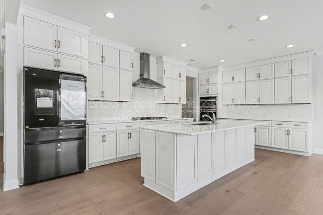 Building Photo - 4611 Tulle Dr