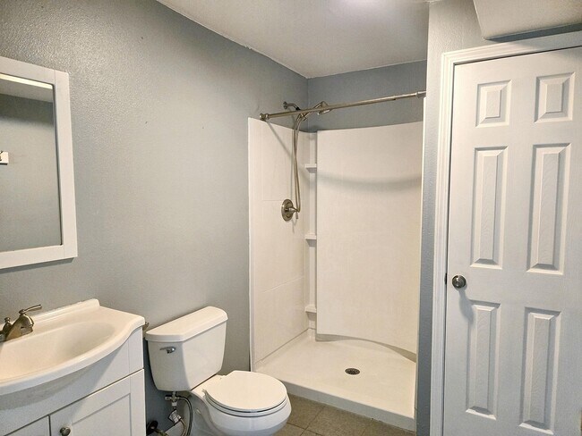 Building Photo - 5358 Woodrush Ave
