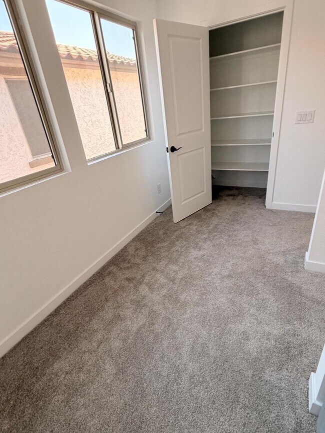 Building Photo - 3330 S 180th Ln