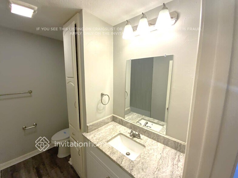 Building Photo - 4104 Barnsley Ct