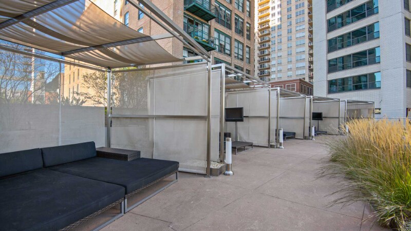 Building Photo - 1135 S Michigan Ave