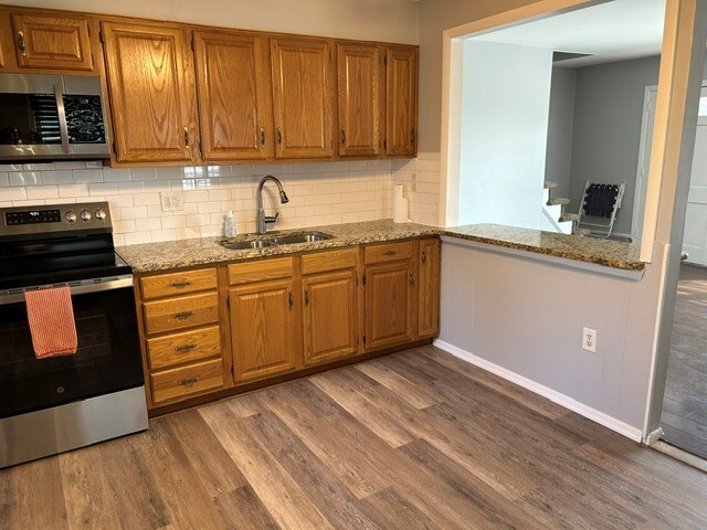 Building Photo - 156 Sylvan Dr