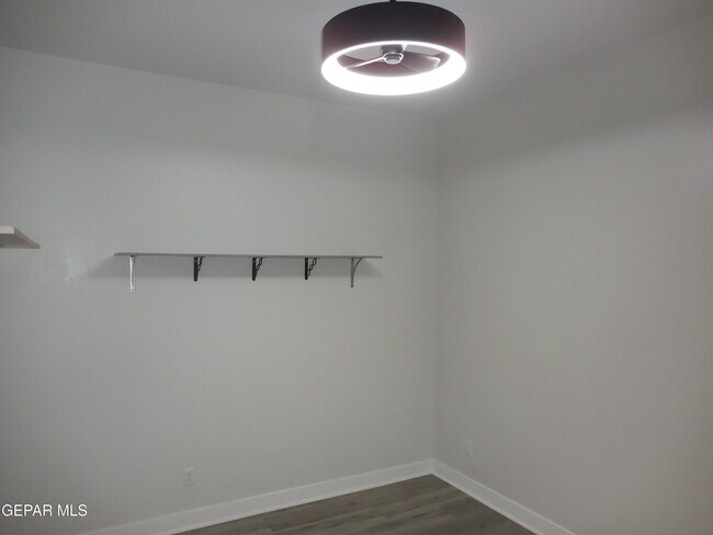 Building Photo - 7405 Norte Portugal Ln