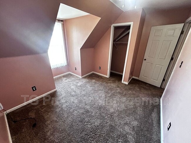 Building Photo - 7952 118th St