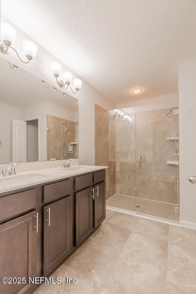 Building Photo - 16326 Hunters Hollow Trail